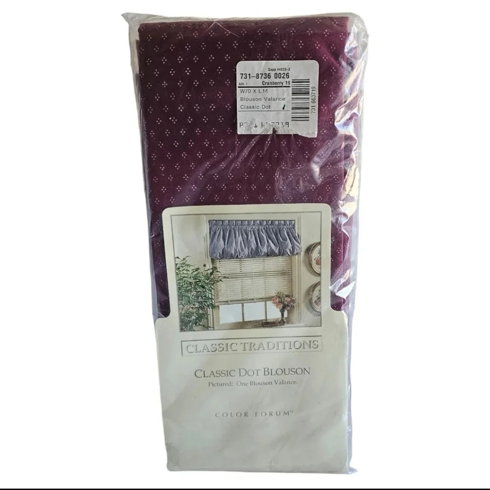 New Retired J.C. Penney One Blouson Valance Cranberry Classic Dot